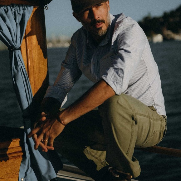 Taylor Stitch Men's White and Gray Striped Shirt Medium - Picture 6 of 10